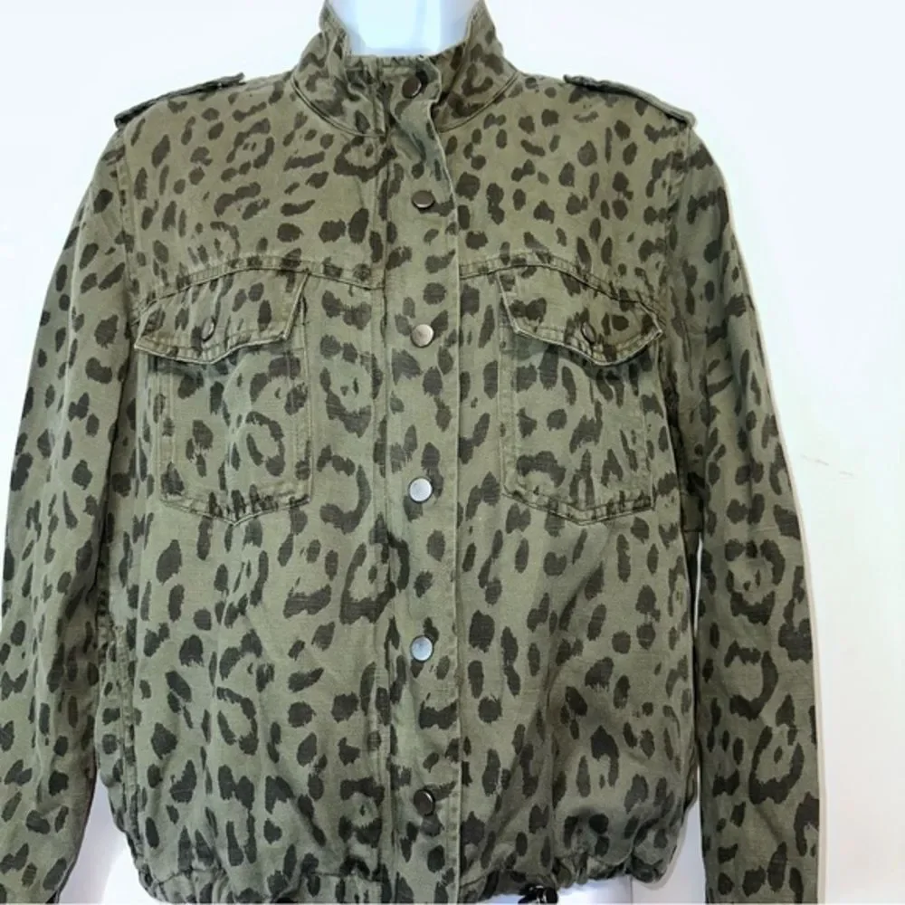 NWOT Rails Collins Utility Jacket S Animal print olive Green